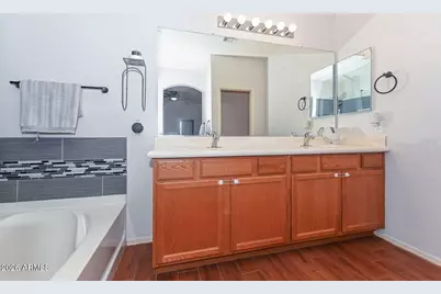 11929 W Alvarado Road, Avondale, AZ 85392 - Photo 27