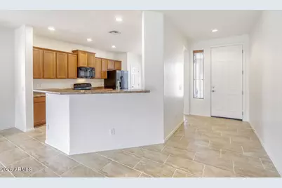 11944 W Country Club Trail, Sun City, AZ 85373 - Photo 5