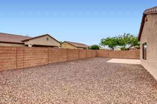 11944 W Country Club Trail, Sun City, AZ 85373 - Photo 27