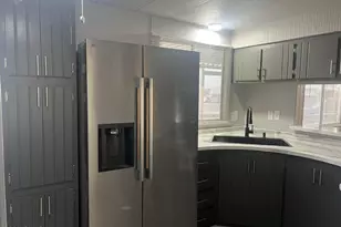 10701 N 99th Ave, Peoria, AZ 85345 - Photo 5