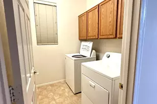 1812 E Beverly Rd, Phoenix, AZ 85042 - Photo 13