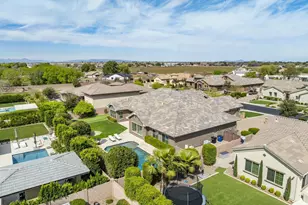 2051 E Aris Dr, Gilbert, AZ 85298 - Photo 39