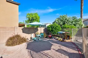 2533 W Big Oak St, Phoenix, AZ 85085 - Photo 17