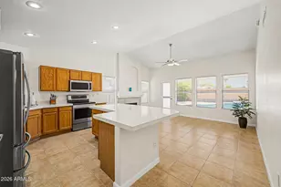 16231 N 38th Way, Phoenix, AZ 85032 - Photo 3
