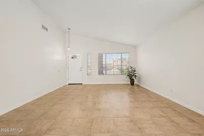 16231 N 38th Way, Phoenix, AZ 85032 - Photo 9