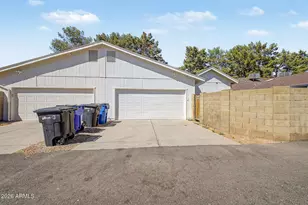 811 E Linda Ln, Gilbert, AZ 85234 - Photo 39