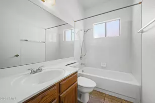 811 E Linda Ln, Gilbert, AZ 85234 - Photo 31