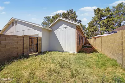 811 E Linda Lane, Gilbert, AZ 85234 - Photo 41