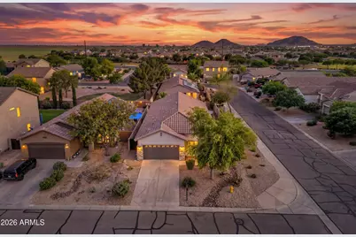 921 W Dana Drive, San Tan Valley, AZ 85143 - Photo 3