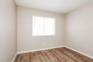 7045 N 28th Ave, Phoenix, AZ 85051 - Photo 11