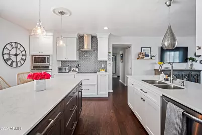 720 N 72nd Place, Scottsdale, AZ 85257 - Photo 1