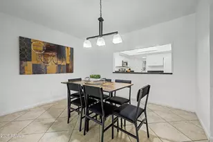 2602 E Larkspur Dr, Phoenix, AZ 85032 - Photo 5