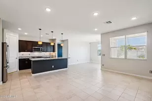 17412 W Sunnyslope Ln, Waddell, AZ 85355 - Photo 11