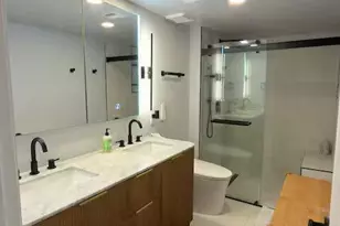 4848 N 36th St, Phoenix, AZ 85018 - Photo 9