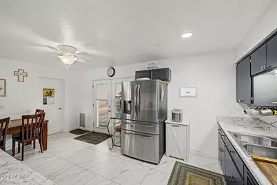 2560 W Gregory Street, Apache Junction, AZ 85120 - Photo 11