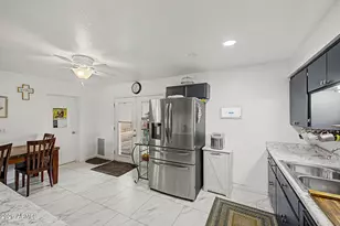 2560 W Gregory St, Apache Junction, AZ 85120 - Photo 11