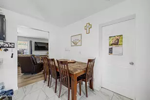 2560 W Gregory St, Apache Junction, AZ 85120 - Photo 9