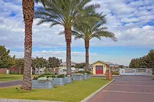 2522 E Novak Wy, Phoenix, AZ 85042 - Photo 39