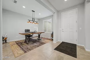 2522 E Novak Wy, Phoenix, AZ 85042 - Photo 23