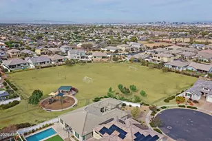 2522 E Novak Wy, Phoenix, AZ 85042 - Photo 37