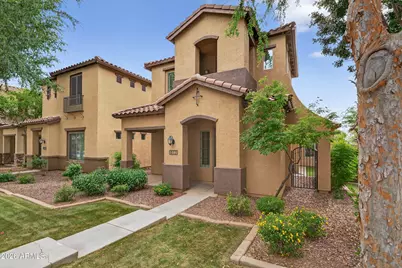 813 W Village Parkway, Litchfield Park, AZ 85340 - Photo 3