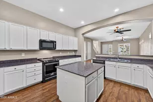 813 W Village Pkwy, Litchfield Park, AZ 85340 - Photo 15