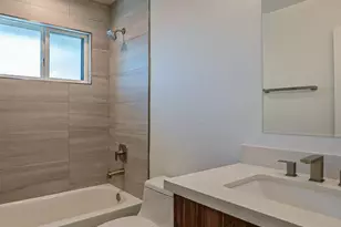 6227 N 13th Pl, Phoenix, AZ 85014 - Photo 9