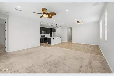 1687 E Paul Drive, Casa Grande, AZ 85122 - Photo 5