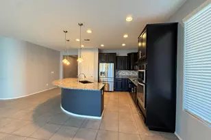 943 W Danish Red Trail, San Tan Valley, AZ 85143 - Photo 13