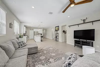 10861 W Fillmore Street, Avondale, AZ 85323 - Photo 9