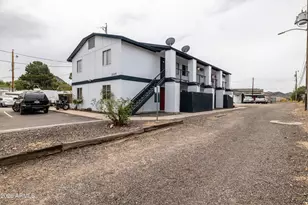 2015 E Eugie Terrace, Phoenix, AZ 85022 - Photo 3