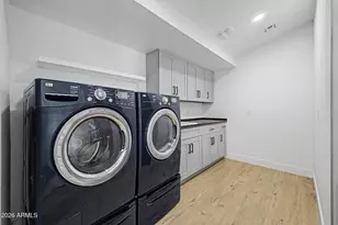 702 W Rose Ln, Phoenix, AZ 85013 - Photo 27