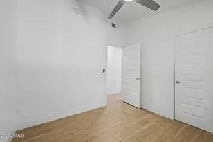 702 W Rose Ln, Phoenix, AZ 85013 - Photo 23