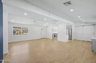 702 W Rose Ln, Phoenix, AZ 85013 - Photo 9