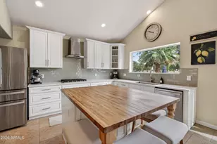 19241 N 78th Ln N, Glendale, AZ 85308 - Photo 9