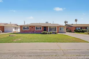 3917 W Marlette Ave, Phoenix, AZ 85019 - Photo 1