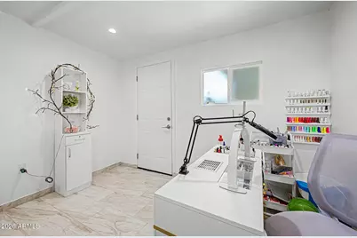 3917 W Marlette Avenue, Phoenix, AZ 85019 - Photo 29