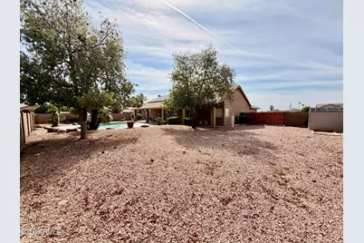 9340 W Wenden Drive, Arizona City, AZ 85123 - Photo 27