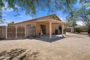 886 E Desert Moon Trail, San Tan Valley, AZ 85143 - Photo 31