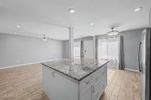 5209 N 18th Dr, Phoenix, AZ 85015 - Photo 15