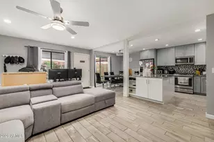 5209 N 18th Dr, Phoenix, AZ 85015 - Photo 9