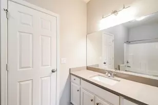 7014 E Kiva Ave, Mesa, AZ 85209 - Photo 15