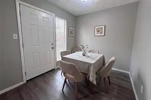 1741 E Pepper Cir, Mesa, AZ 85203 - Photo 5