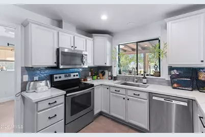 19216 N 29th Street, Phoenix, AZ 85050 - Photo 5