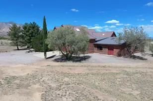 821 W Justin St, Pearce, AZ 85625 - Photo 59