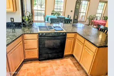 821 W Justin Street, Pearce, AZ 85625 - Photo 11