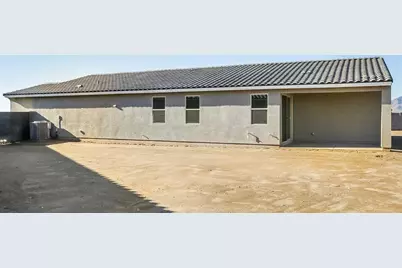 17484 W Sunnyslope Lane, Waddell, AZ 85355 - Photo 15