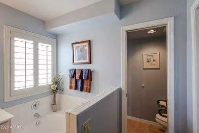 8929 W Lisbon Lane, Peoria, AZ 85381 - Photo 25