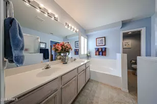 8929 W Lisbon Ln, Peoria, AZ 85381 - Photo 23