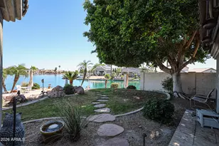 8929 W Lisbon Ln, Peoria, AZ 85381 - Photo 11